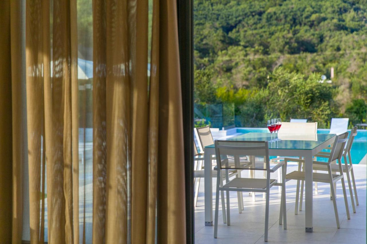 Almyra Villas Halikúnasz Kültér fotó